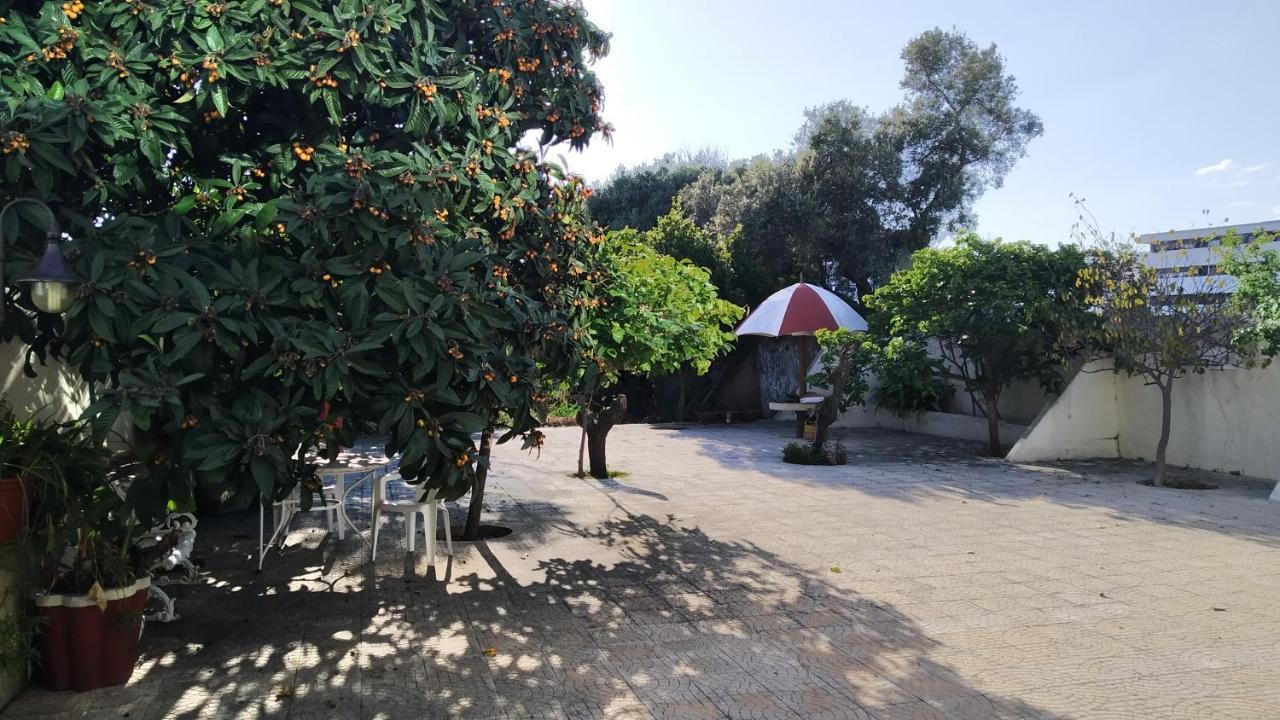Forever Sao Bras ساو برأس دي البورتيل المظهر الخارجي الصورة